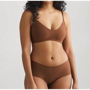 NEW COMMANDO butter bralette in cinnamon